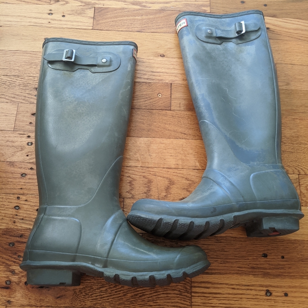 Distressed Hunter Boots